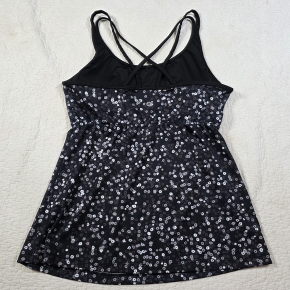 Joe Fresh Active Workout Black Floral Top - Picture 2 of 6